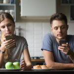 Weg mit dem Handy: So kontrollieren Sie Ihre Smartphone-Nutzung Handynutzung