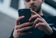 Die große Reise des Smartphones und seiner Features