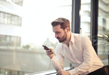 Die Zukunft des Firmenhandys: Trends und Prognosen Die Zukunft des Firmenhandys: Trends und Prognosen