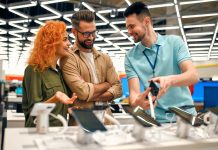 So gut sind Deutschlands Mobilfunkshops: Die Shops der 3 Mobilfunkriesen im großen Test