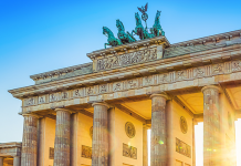 Deutsche Telekom verbessert 5G-Versorgung am Brandenburger Tor